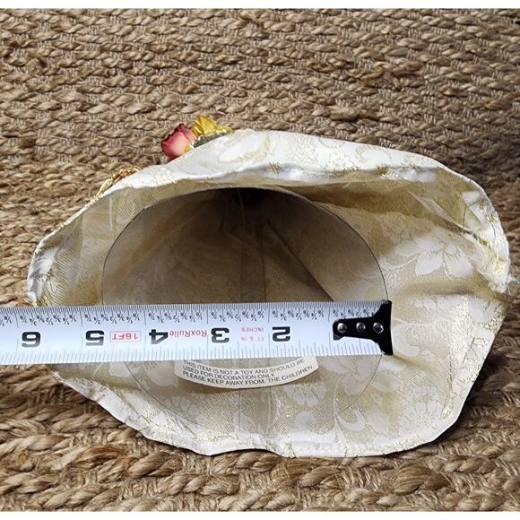 Beautiful Christmas Angel Tree Topper Gold Wings & Floral Gown Playing Harp 13" - Picture 10 of 10